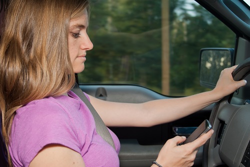 Does Texting and Driving cause more accidents than Drunk Driving